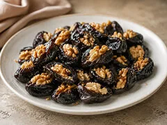Чернослив с орехами