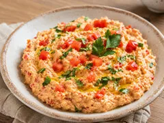 Икра из творога с помидорами