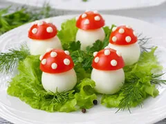 Закуска «Мухоморы»